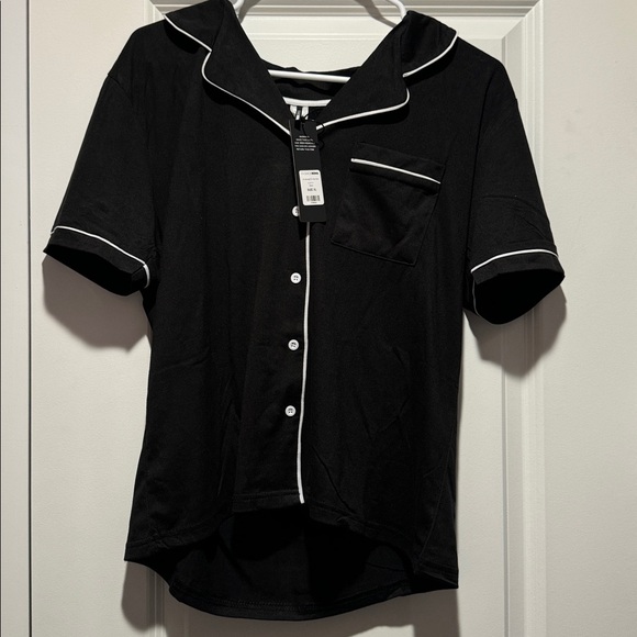 Fashion Nova Charcoal Pajama Set with White Piping - Picture 3 of 4